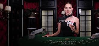 Texas Hold'em Bonus card layout with hole cards and community cards on jktjkt38.com